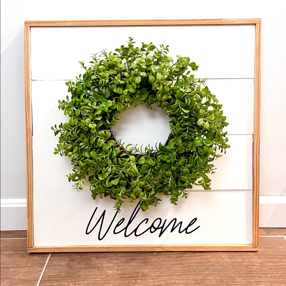 Wooden Farmhouse Welcome Sign